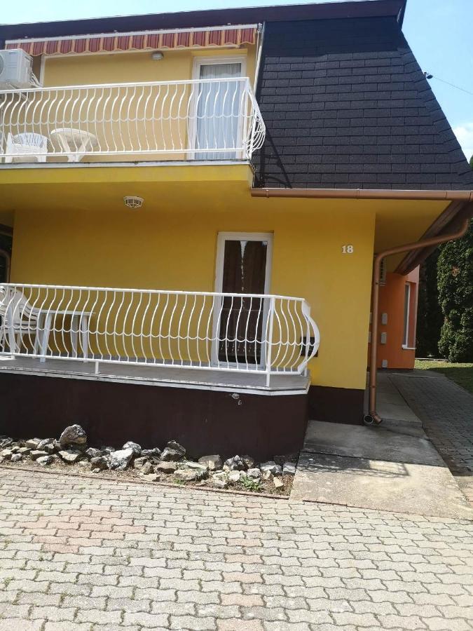 Апартаменти Berkenye Apartman Залакарош Екстер'єр фото